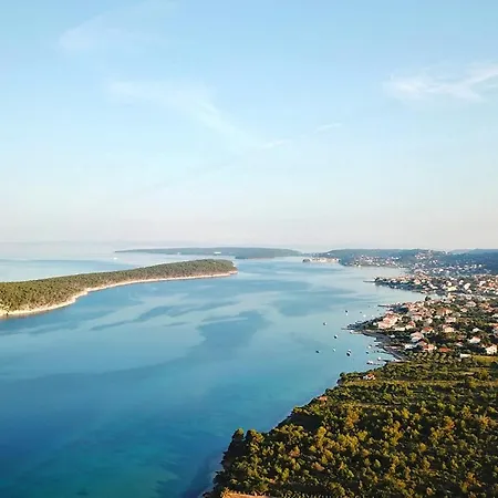 Apartment By The Sea Barbat, Rab - 4975