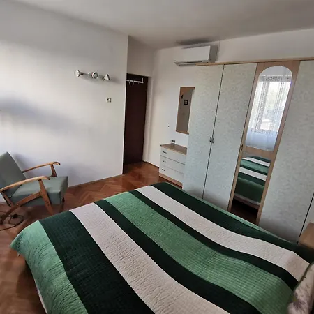 Apartment By The Sea Barbat, Rab - 4975 Barbat na Rabu